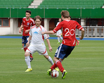 „Play together now – Fußball mit Flüchtlingen“ / F. Vock