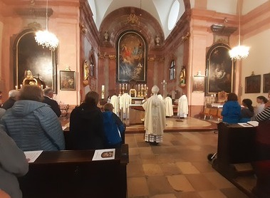 100. Monatswallfahrt nach Karnabrunn / KF