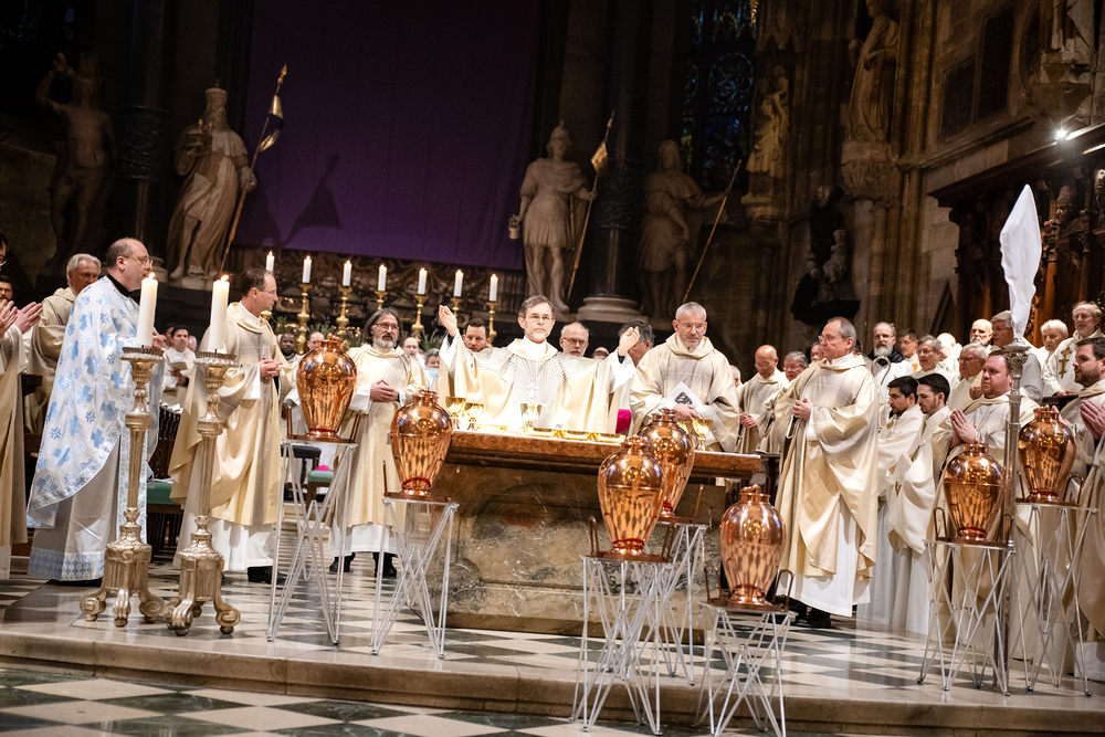 Chrisammesse 2026 im Stephansdom mit Erzbischof Josef Grünwidl. / Erzdiözese Wien/ Stephan Schönlaub Chrisammesse 2026 im Stephansdom mit Erzbischof Josef Grünwidl.