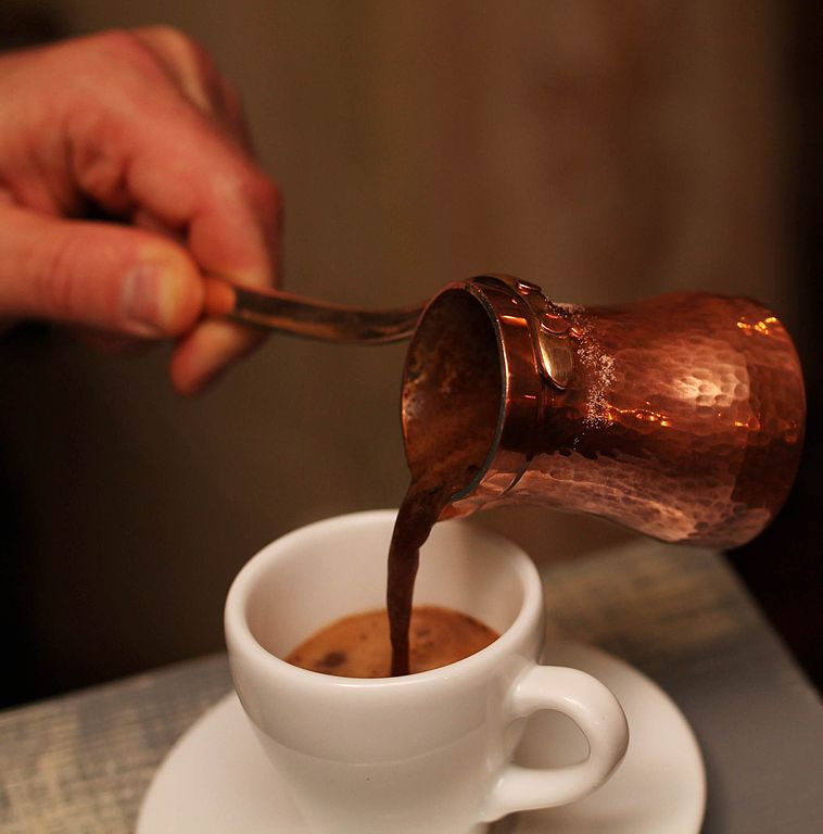 Eintürkischer Kaffee mit der Seligen Berchmana