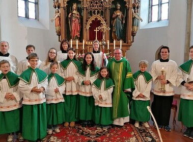 Ministrantenaufnahme / Gabi Mannersdorfer Pfarre Harmannsdorf - 26. 10. 25