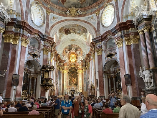 Bei der 70. Internationalen Orgeltagung in Wien kamen knapp 300 OrgelliebhaberInnen zusammen, um die Besonderheiten der Wiener Orgellandschaft zu entdecken.