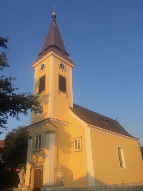 Kirche Sulz außen / Pfarre Sulz