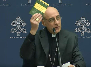 'Dignitas infinita': Katholische Kirche baut ihre Morallehre aus