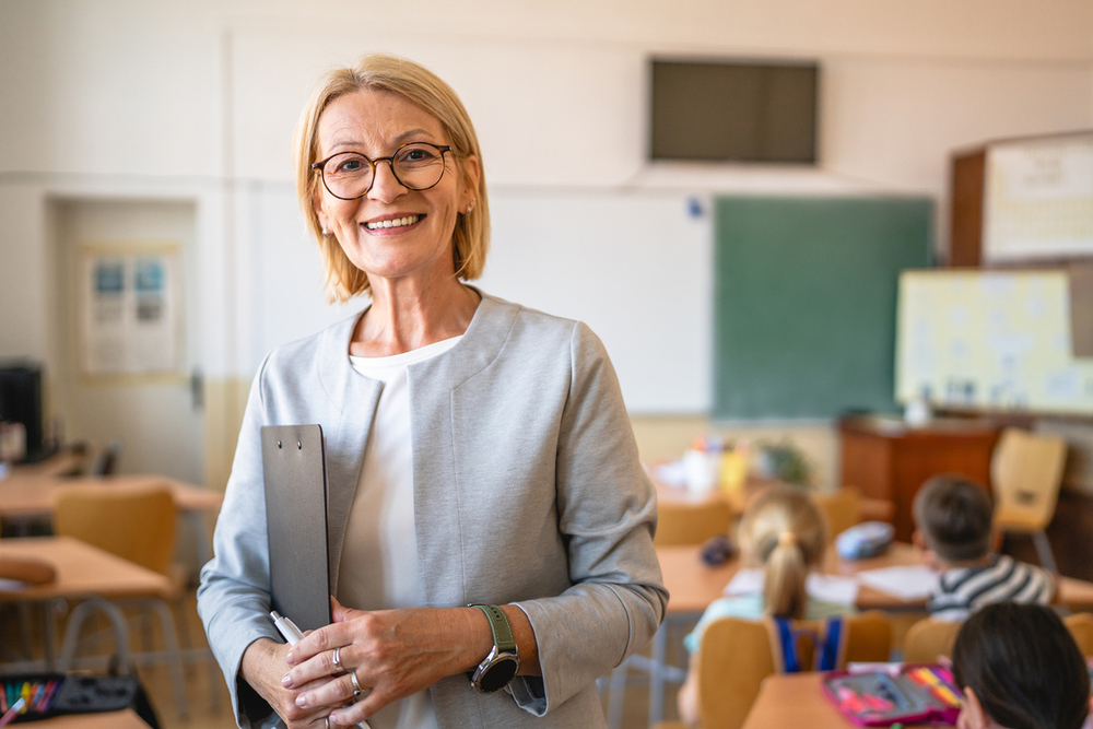 Lehrerin / iStock/Miljan Zivkovic, Miljan Živković Lehrerin